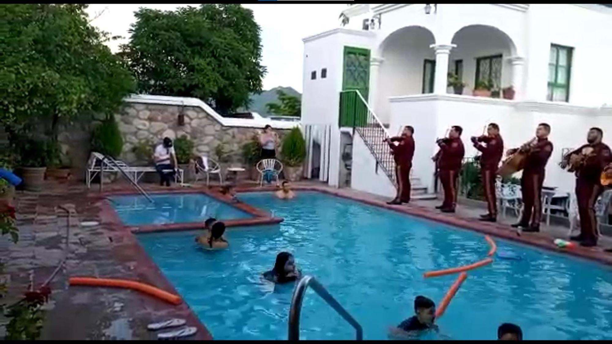 Casa Serena Vista Alamos Ngoại thất bức ảnh